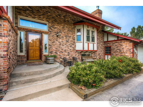 4942 Pawnee Dr, Greeley, CO 80634