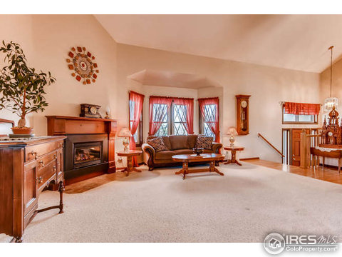 4942 Pawnee Dr, Greeley, CO 80634
