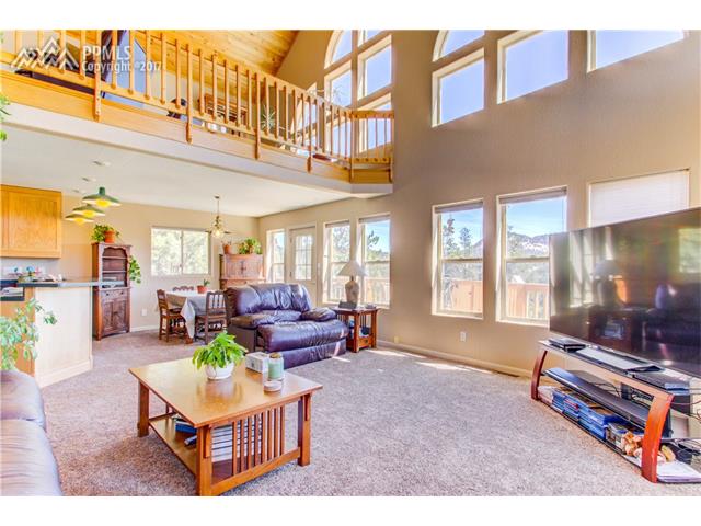 2758 Southpark Road, Florissant, CO 80816