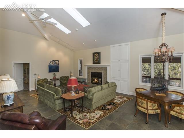 4687 W Highway 24 Highway, Florissant, CO 80816