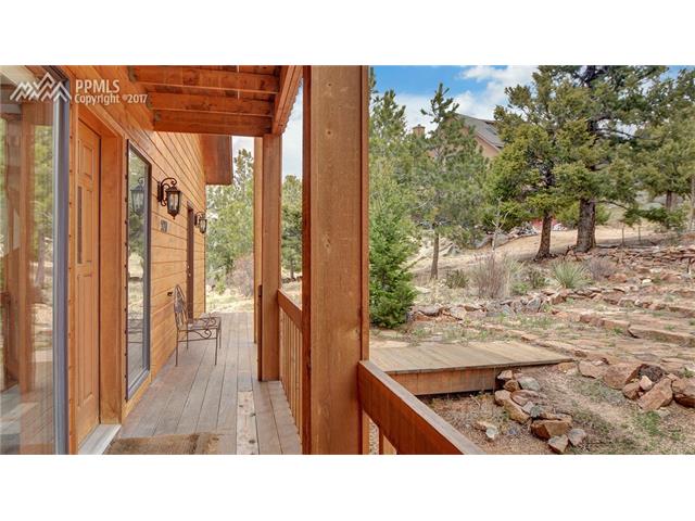 520 Sunrise Peak Road, Manitou Springs, CO 80829
