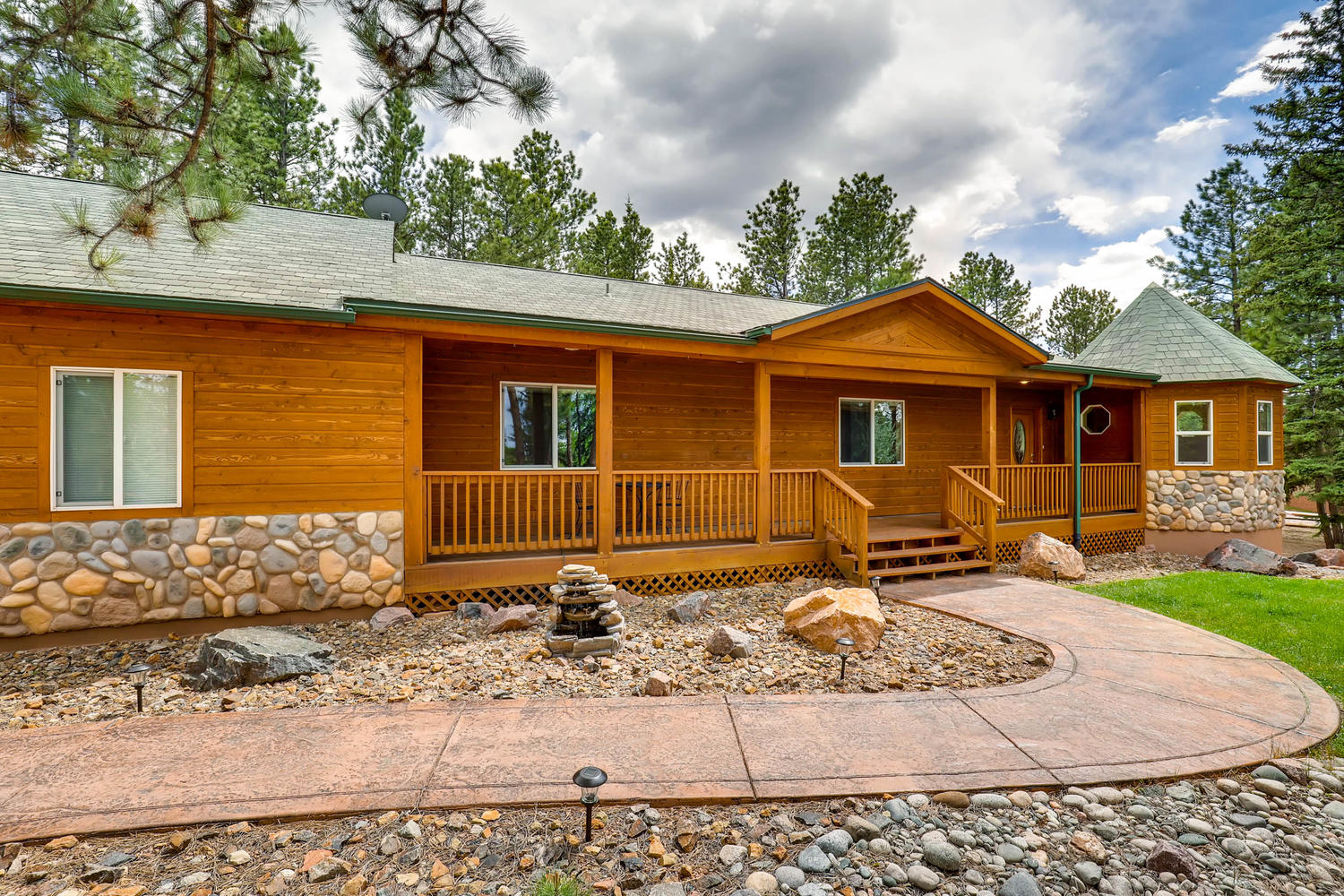 1280 Shady Crest Cr., Woodland Park, CO 80863