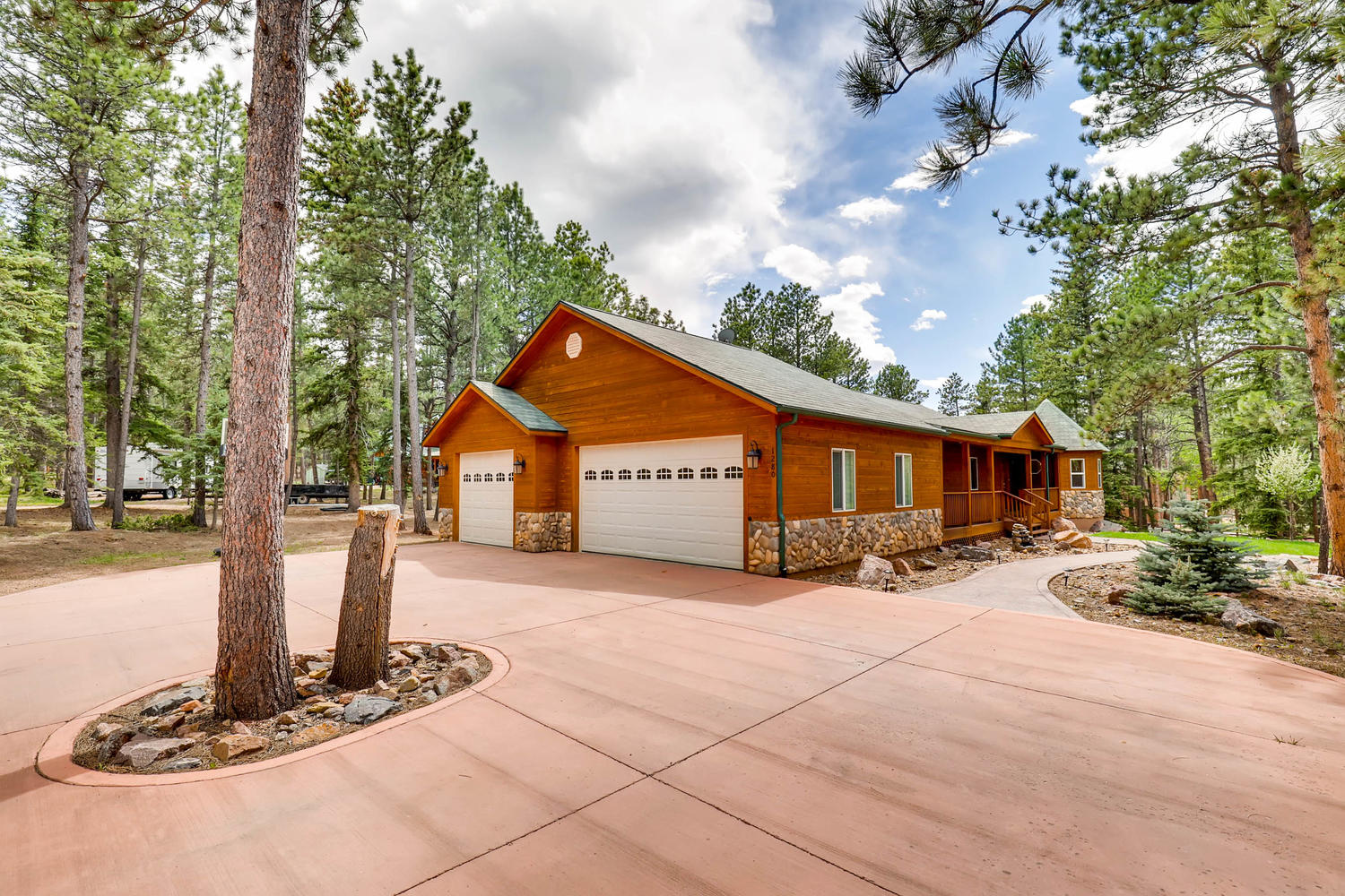 1280 Shady Crest Cr., Woodland Park, CO 80863