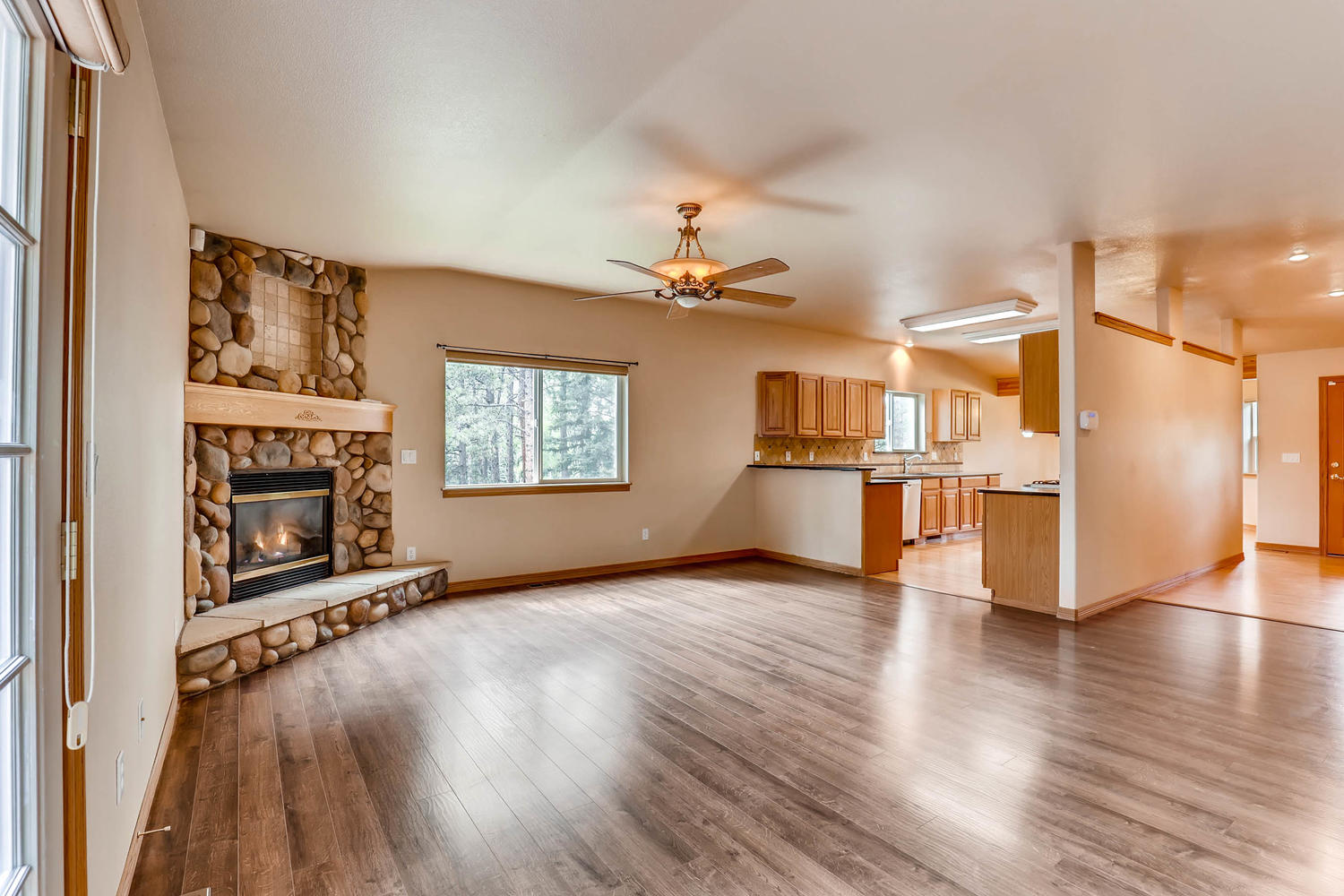 1280 Shady Crest Cr., Woodland Park, CO 80863