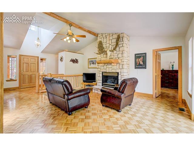 1400 Eagle Trace Court, Woodland Park, CO 80863