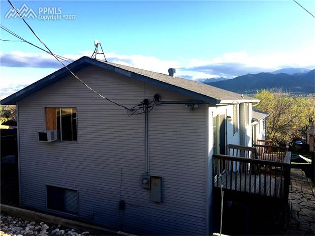 2216 W St Vrain Street, Colorado Springs, CO 80904
