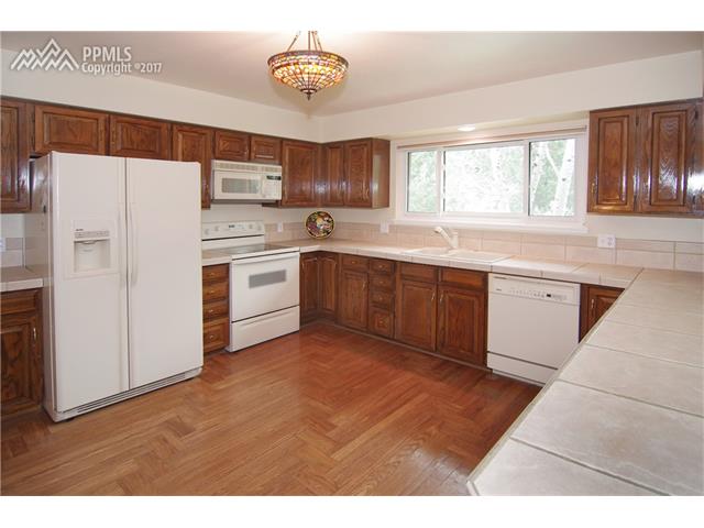 3014 Springmeadow Drive, Colorado Springs, CO 80906