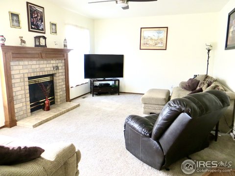 755 Amberglen Ct, Colorado Springs, CO 80906