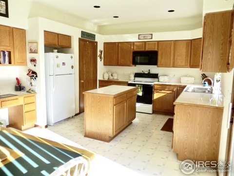 755 Amberglen Ct, Colorado Springs, CO 80906