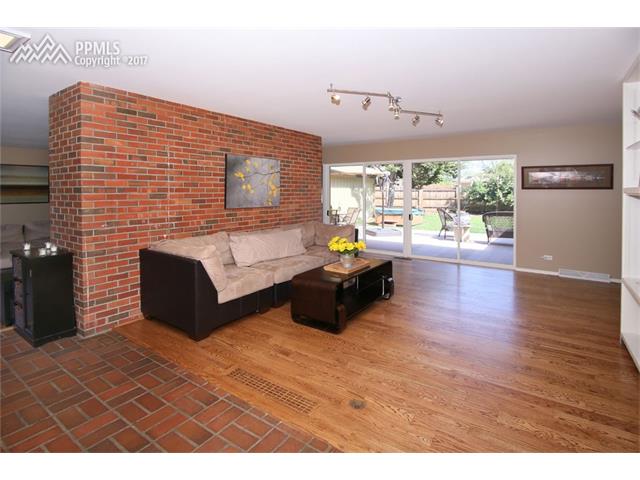32 Polo Drive, Colorado Springs, CO 80906