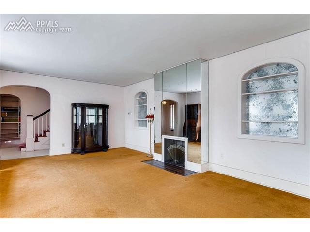1525 Alamo Avenue, Colorado Springs, CO 80907