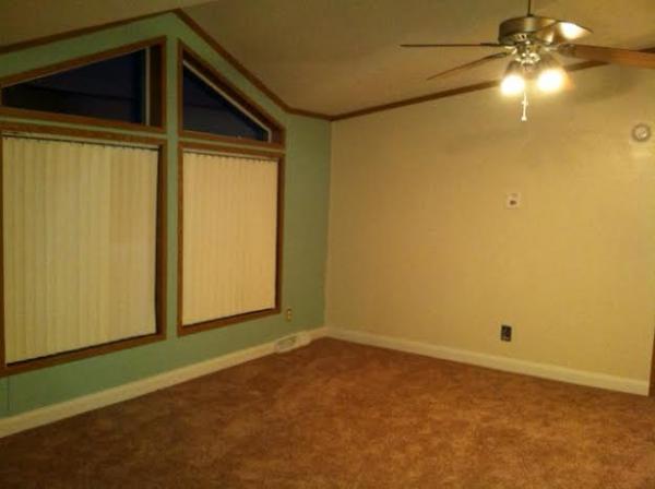 Crestline Manor Manufactured Home Community 4945 Mark Dabling Blvd Lot 193Colorado Springs, CO 80918