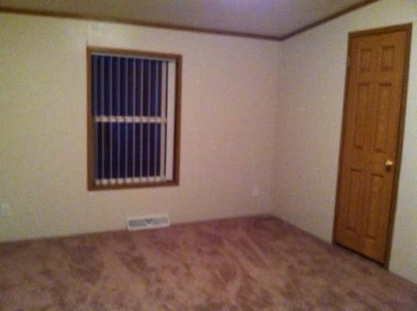 Crestline Manor Manufactured Home Community 4945 Mark Dabling Blvd Lot 193Colorado Springs, CO 80918