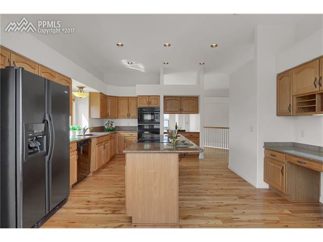 9010 Tuscany Drive, Colorado Springs, CO 80920