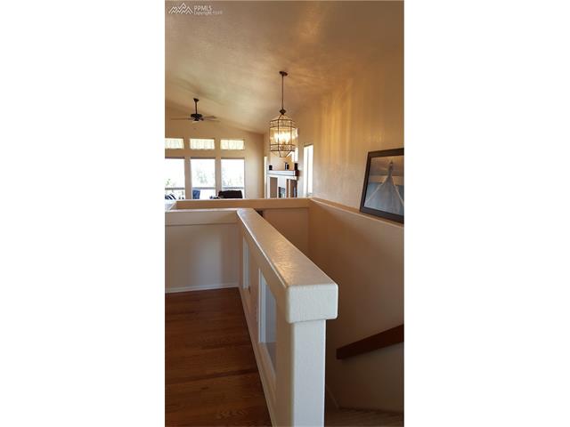 10382 Pinetop Drive, Colorado Springs, CO 80920