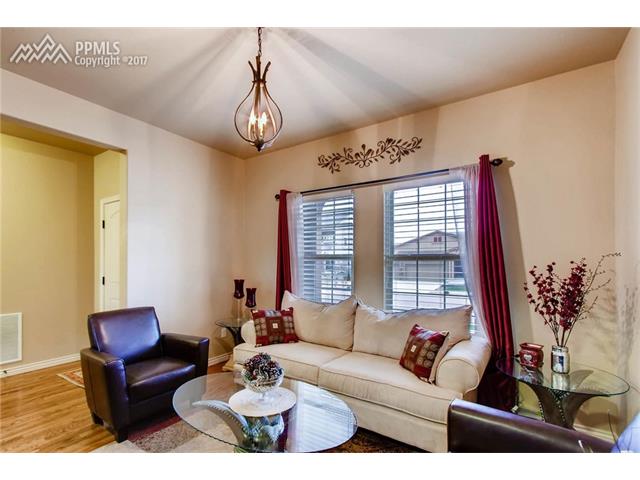 8153 Foxtail Pine Place, Colorado Springs, CO 80927