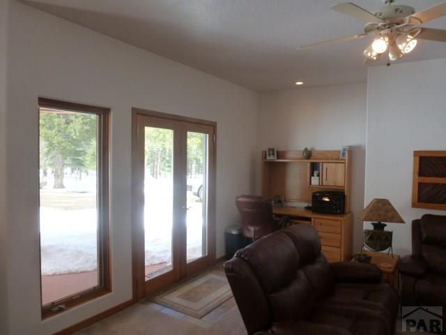 6588 Greenhorn Mountain Dr, Beulah, CO 81023