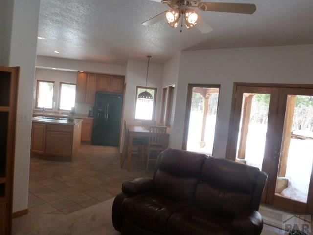 6588 Greenhorn Mountain Dr, Beulah, CO 81023