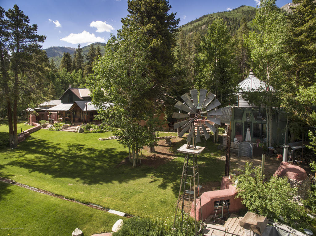 10356Highway 82, Twin Lakes, CO 81251