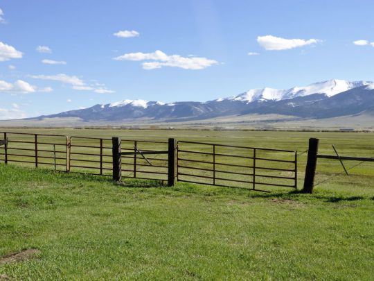 53817 HWY 69, Westcliffe, CO 81252