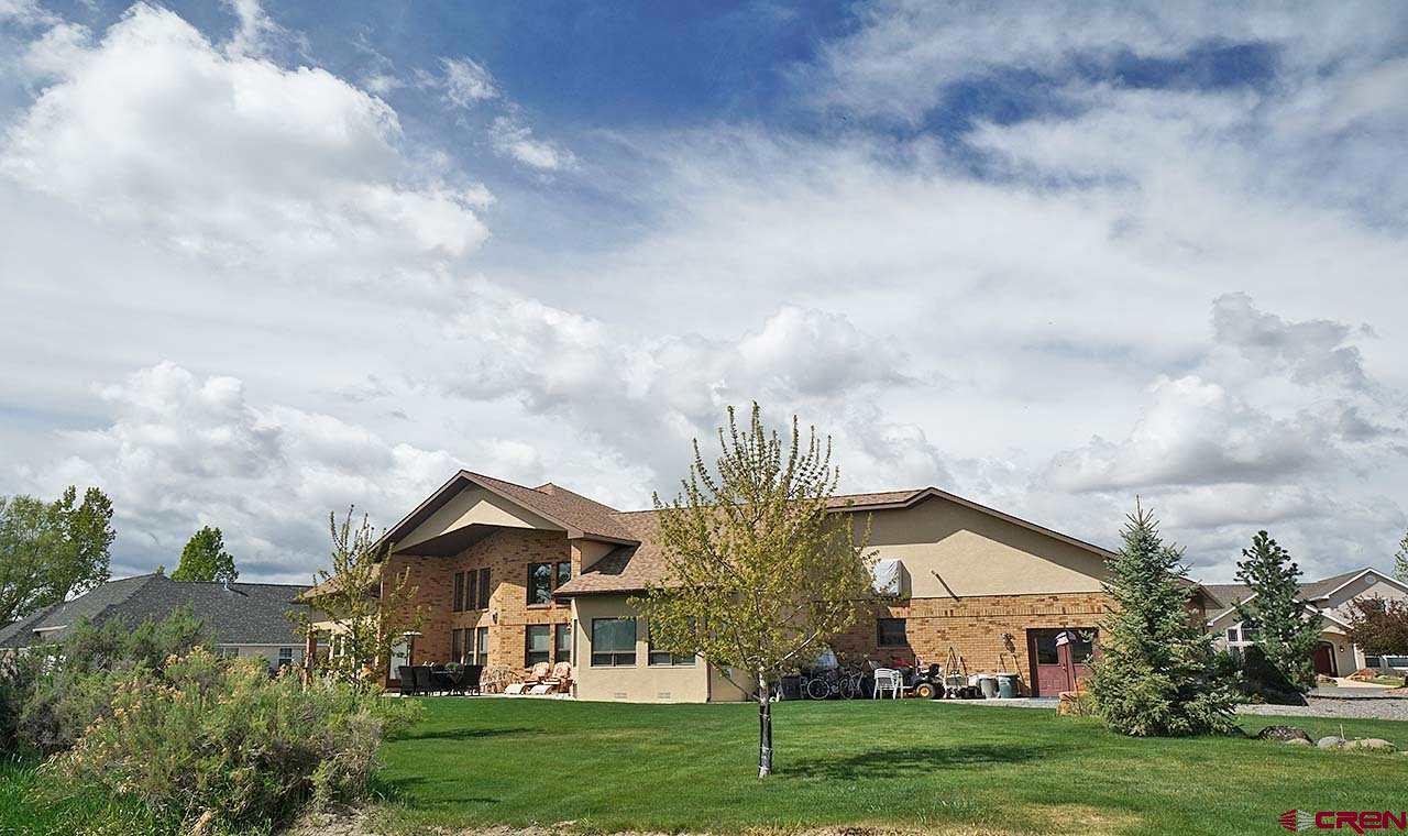 2010 Otter Pond Circle, Montrose, CO 81401