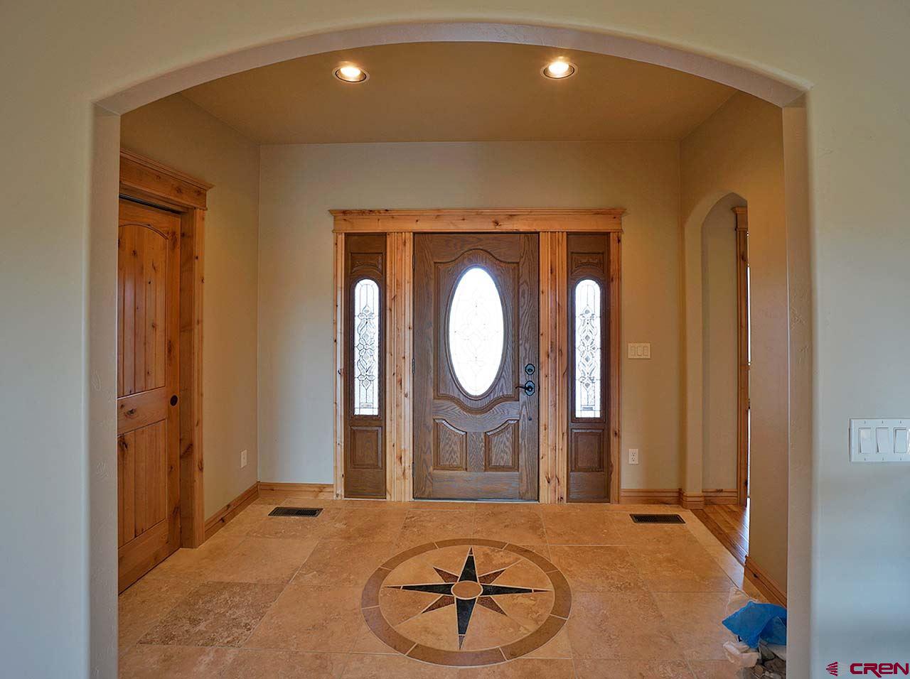 69072 E Oak Grove Road, Montrose, CO 81401