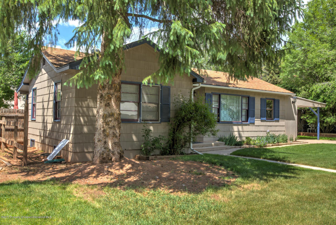 110Park Dr, Glenwood Springs, CO 81601