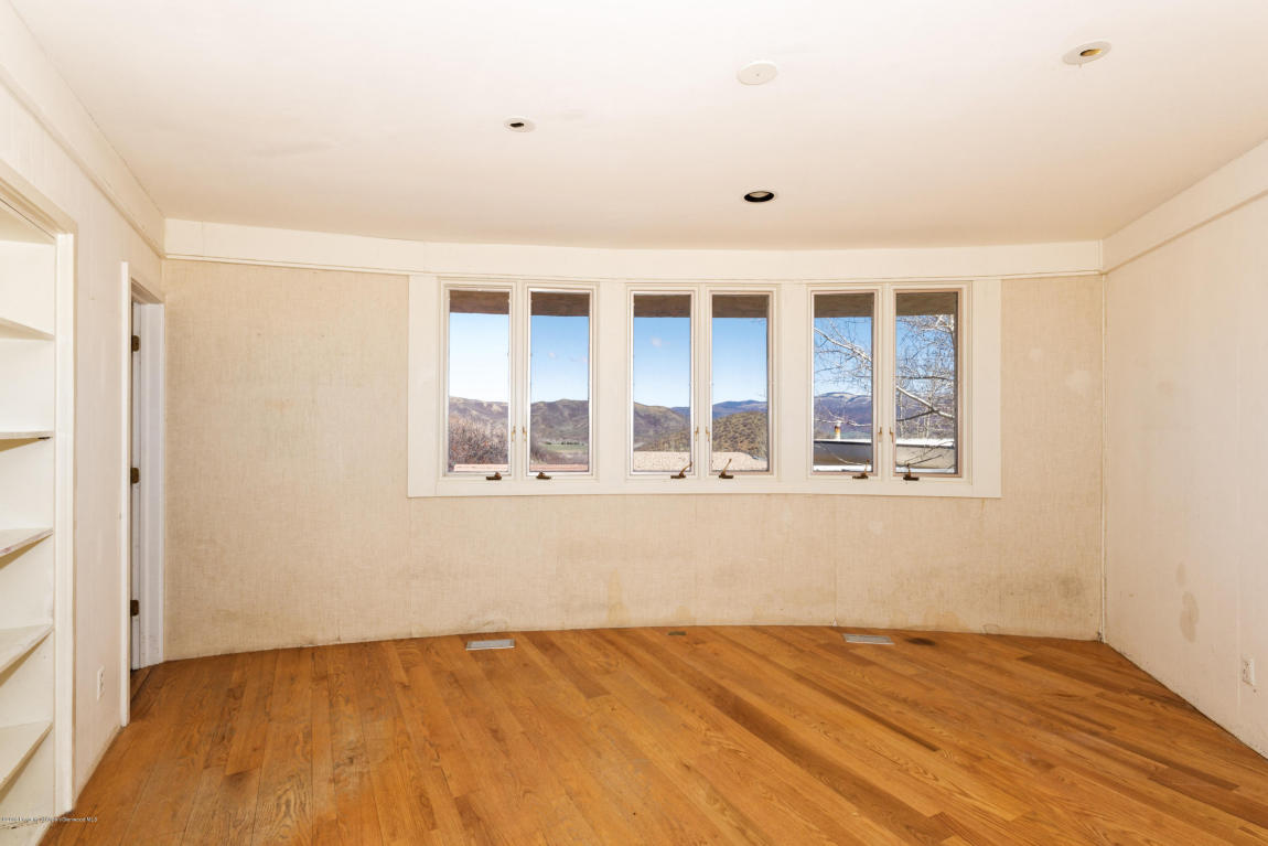 860 W Buttermilk Rd, Aspen, CO 81611