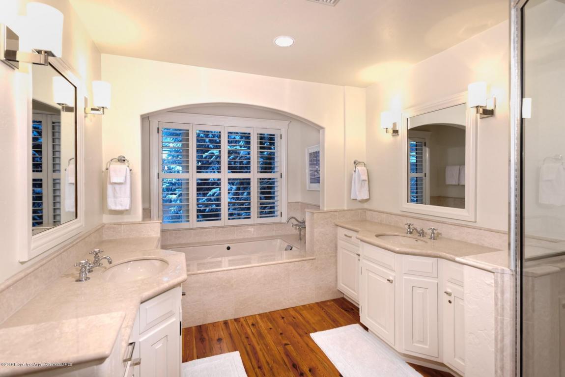821 E Cooper Street, Aspen, CO 81611