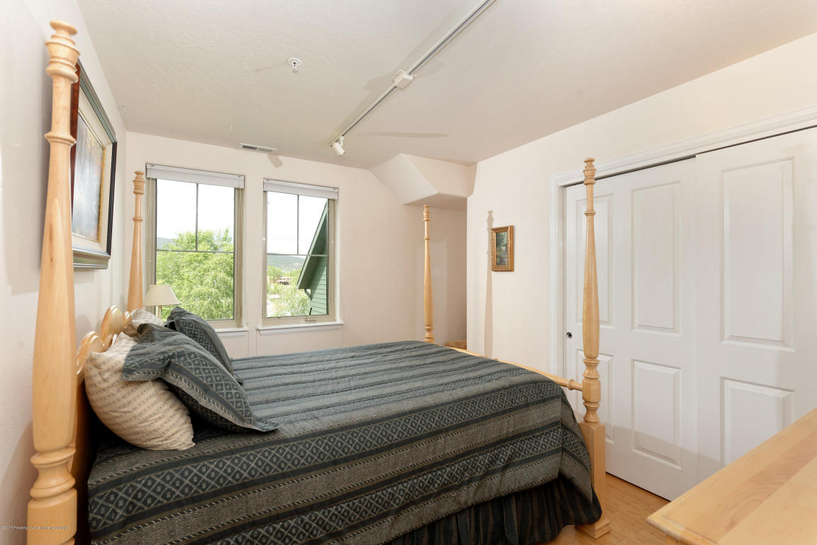 312Lakeside Dr, Basalt, CO 81621