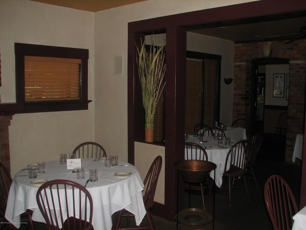 689Main St, Carbondale, CO 81623