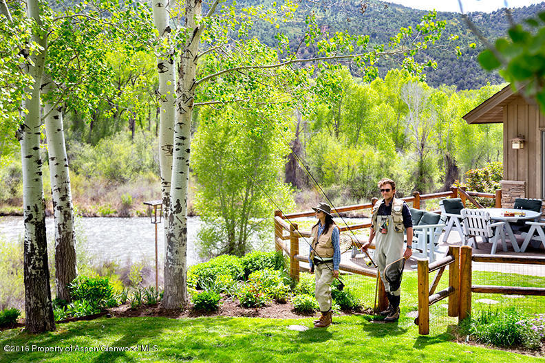 900Valley Road, Carbondale, CO 81623