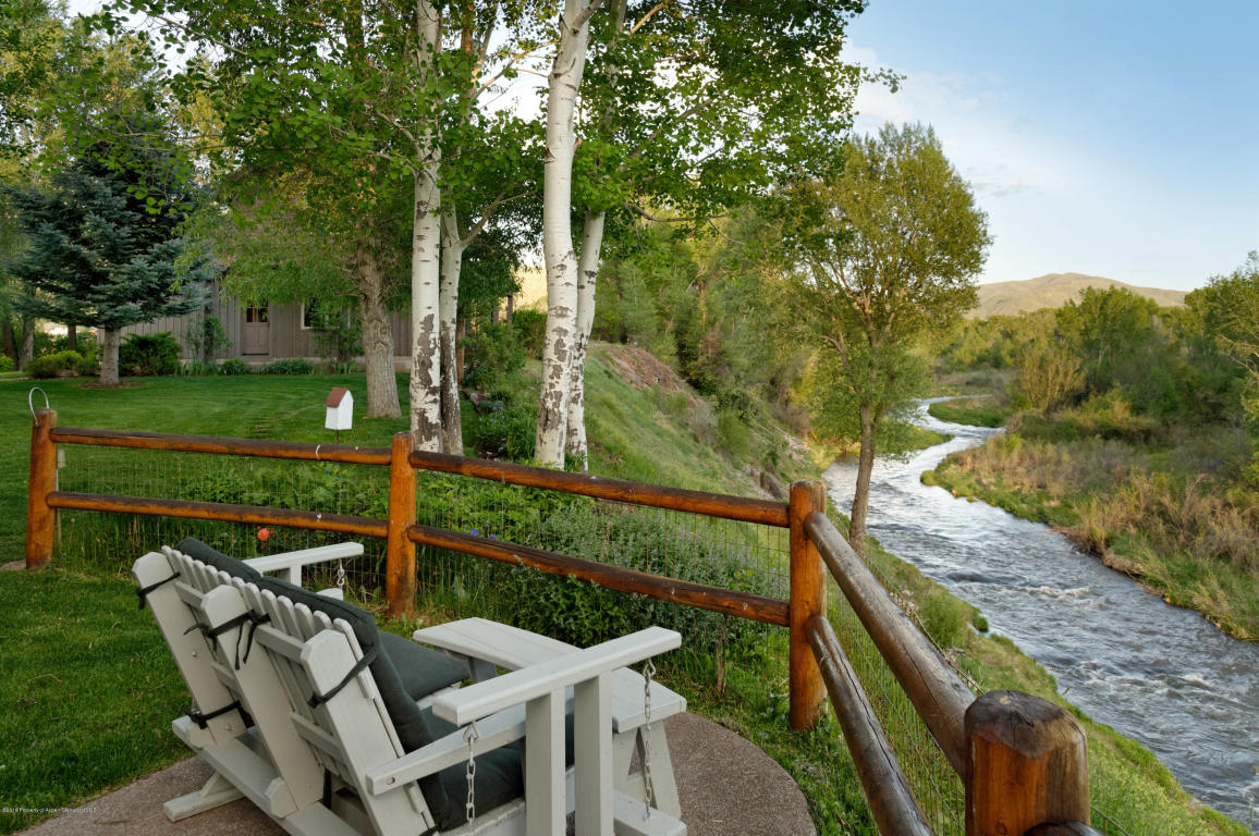 900Valley Road, Carbondale, CO 81623