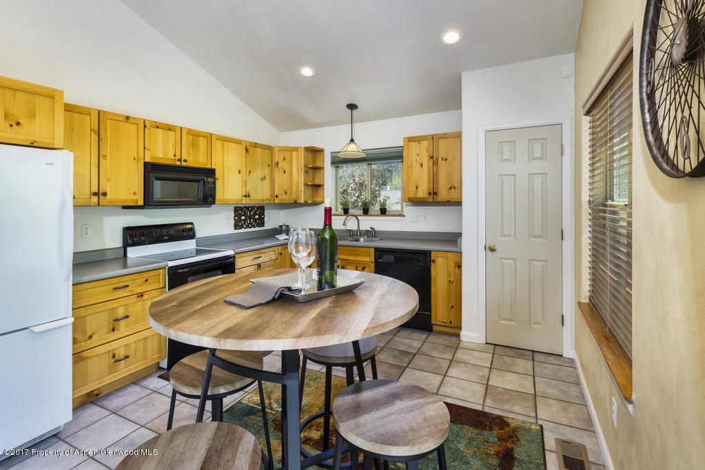 389Coryell Lane, New Castle, CO 81647