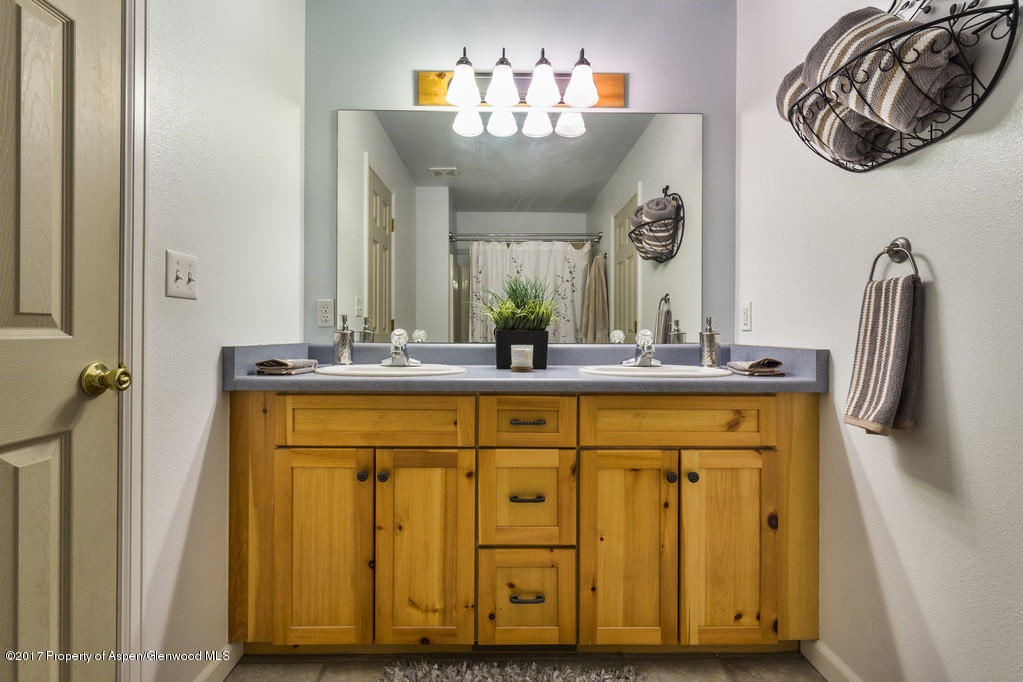 389Coryell Lane, New Castle, CO 81647