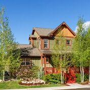 327 White Horse Drive, New Castle, CO 81647