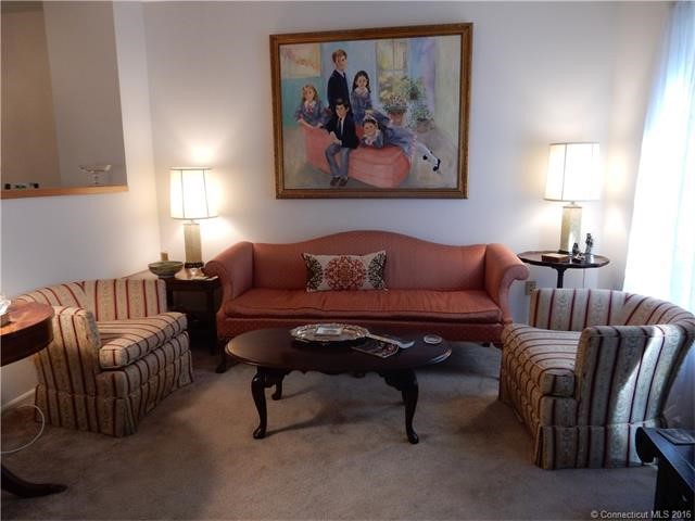 34Ashford Dr #34, Avon, CT 06001