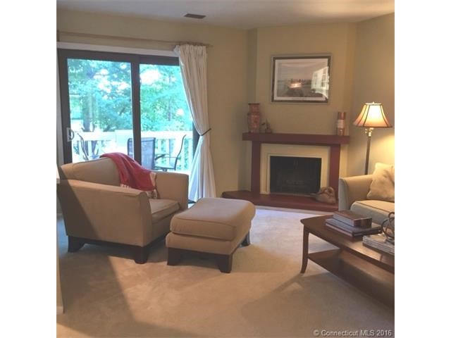 5Sycamore Ln, Avon, CT 06001