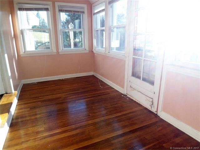 34 Verville Rd, Avon, CT 06001
