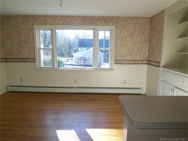 34 Verville Rd, Avon, CT 06001