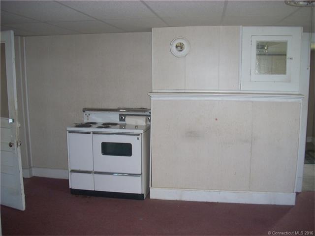 284Cottage Grove Rd, Bloomfield, CT 06002