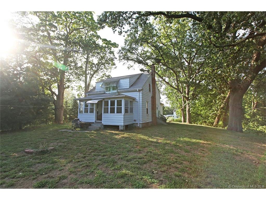 6 Privilege Rd, Bloomfield, CT 06002