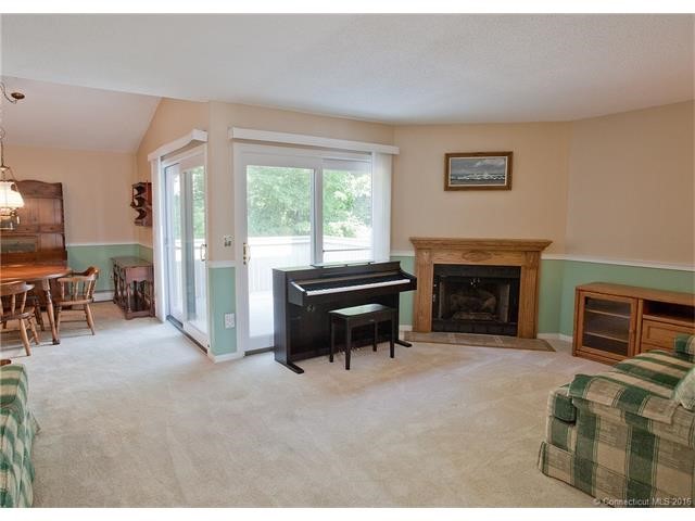 6Old Oak Ct #6, Bloomfield, CT 06002