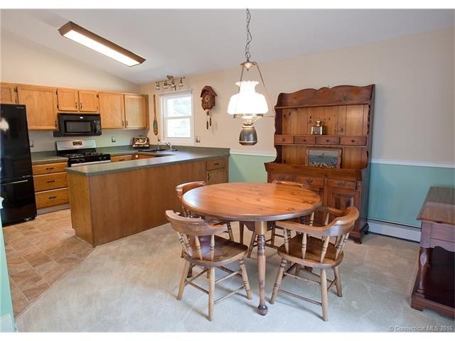 6Old Oak Ct #6, Bloomfield, CT 06002