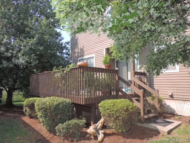 86Silo Way #86, Bloomfield, CT 06002