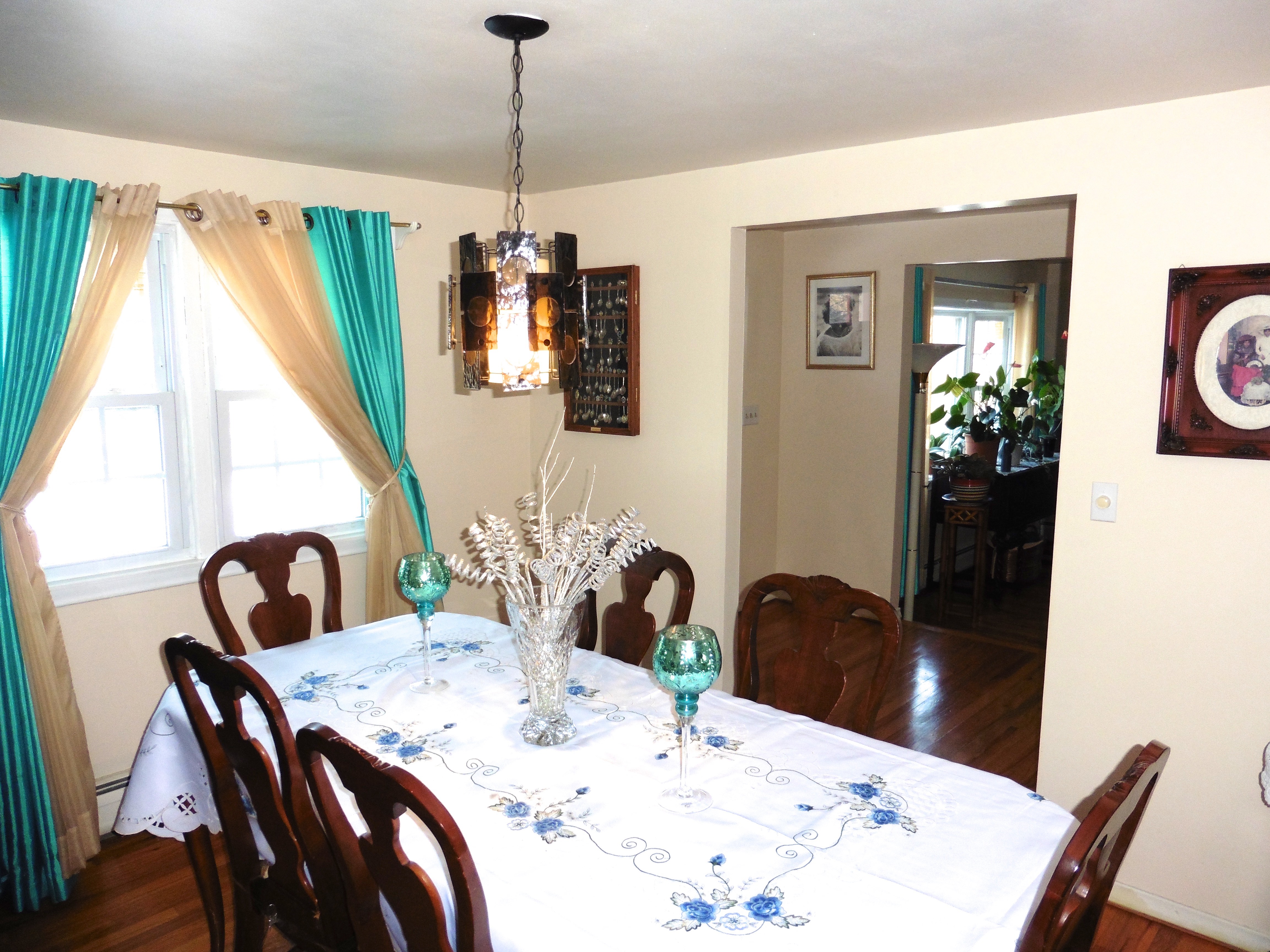 4 Newport Dr., Bloomfield, CT 06002