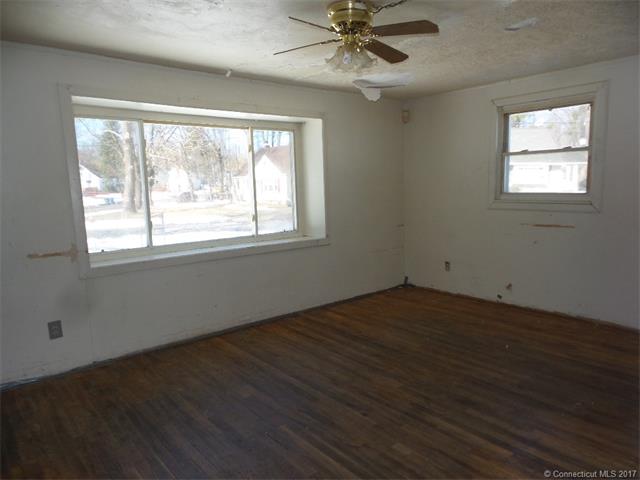91 E Harold, Bloomfield, CT 06002