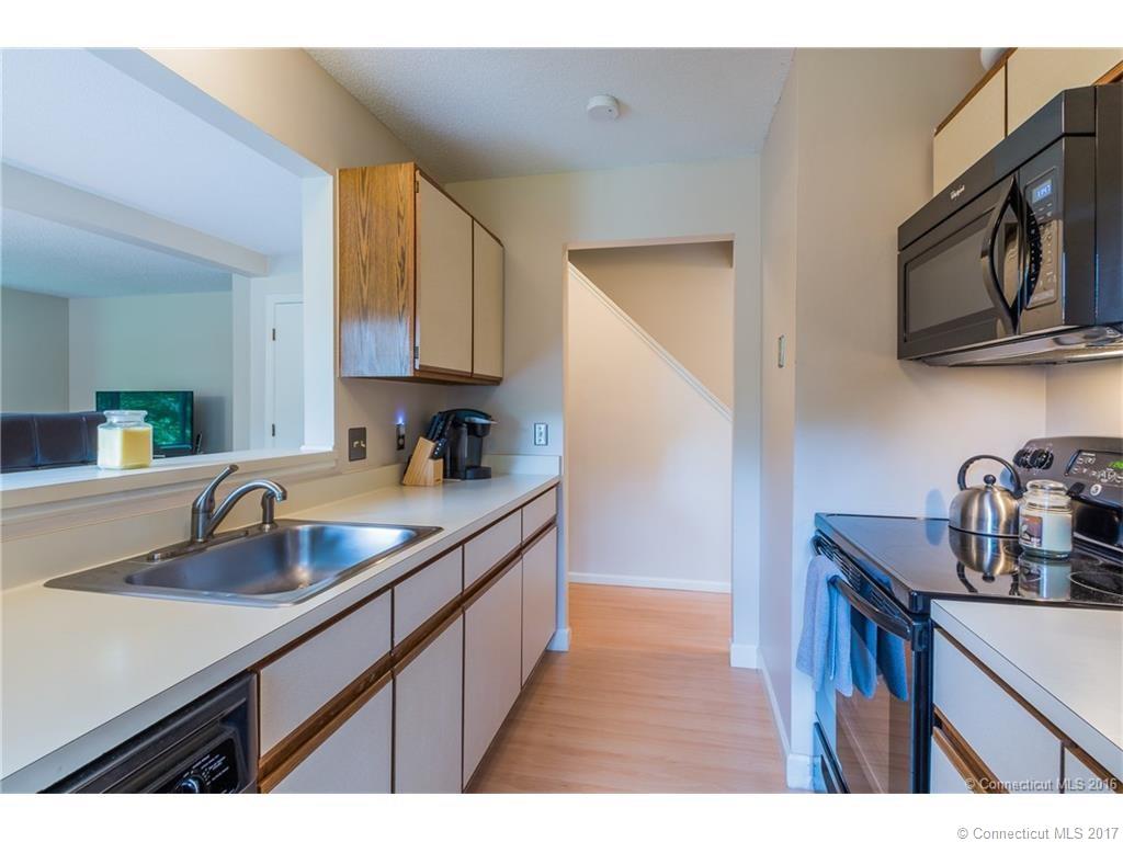 56 Silo Way #56, Bloomfield, CT 06002