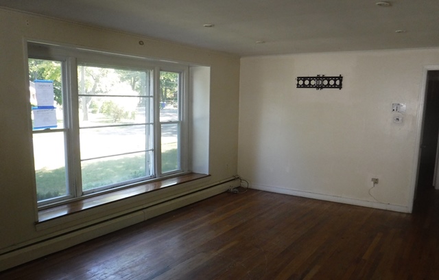 15 Walker LaneBloomfield, CT, 06002Hartford County