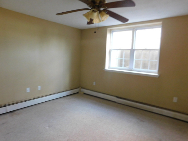 1089 Blue Hills Ave #EBloomfield, CT, 06002Hartford County